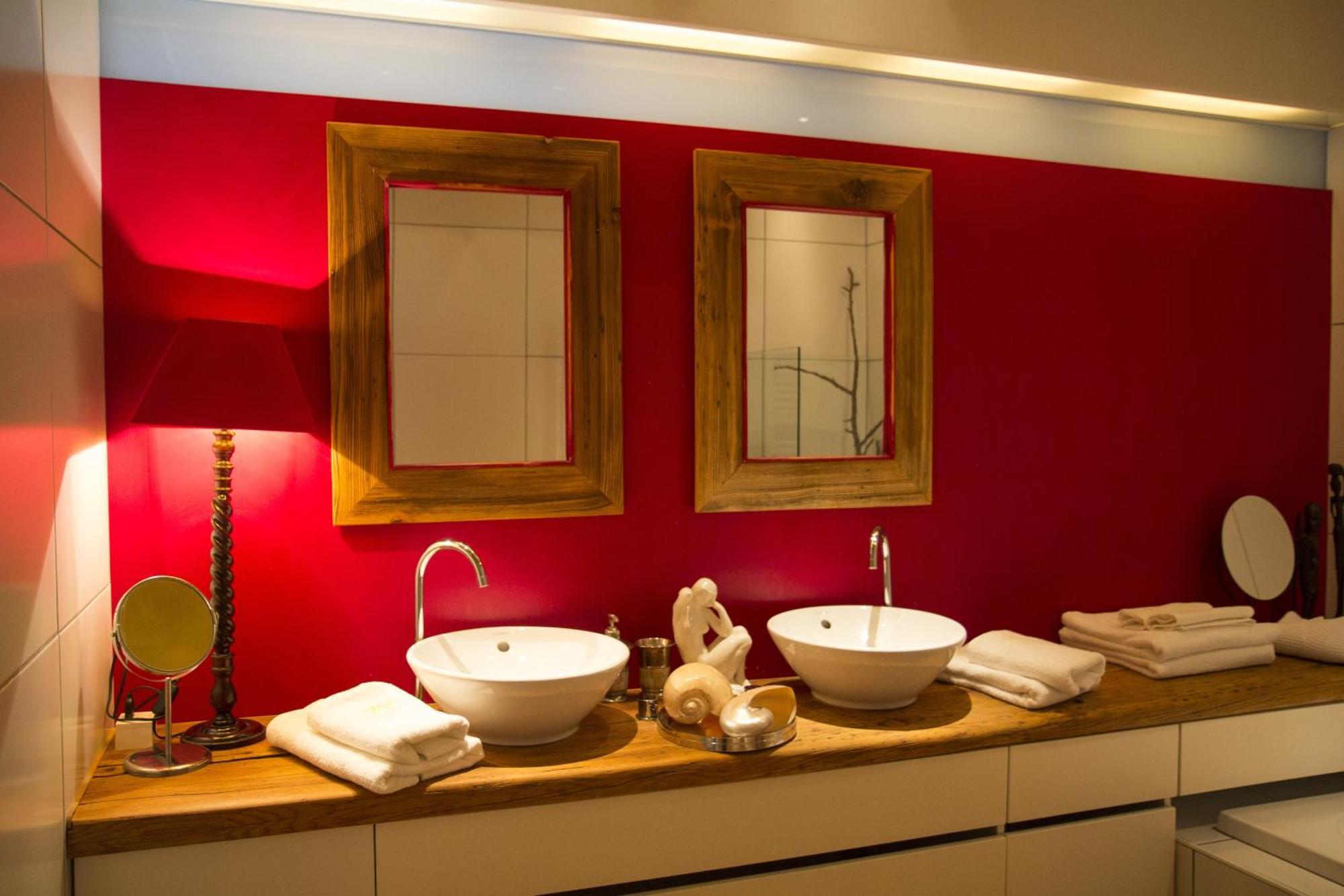 Pavi Apts Ljubljana - Private Rooftop Swimming Pool Δωμάτιο φωτογραφία