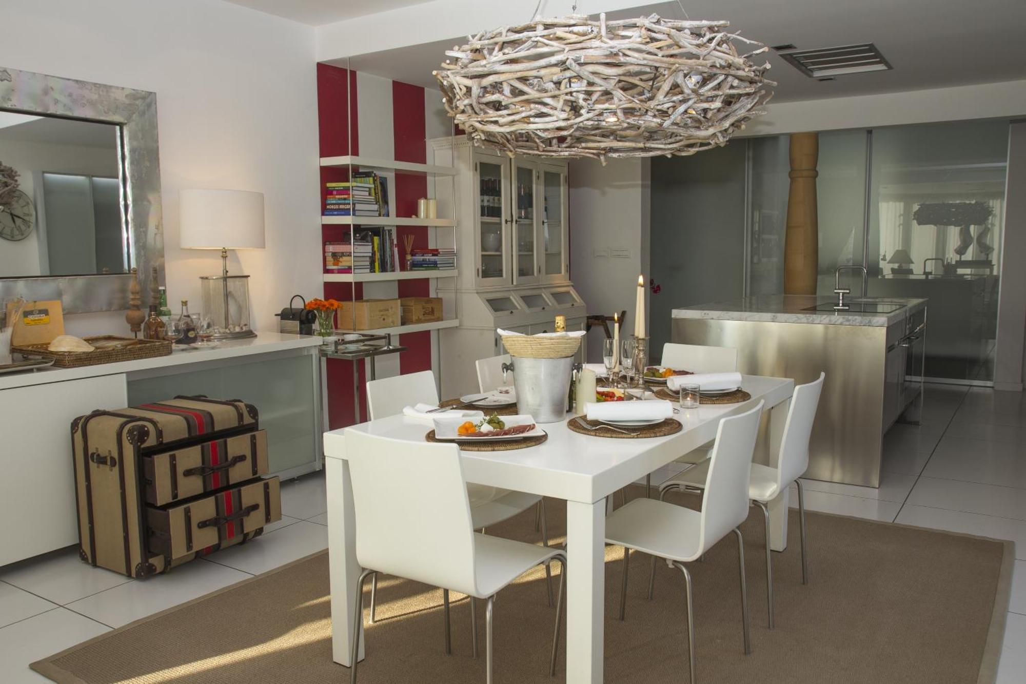 Pavi Apts Ljubljana - Private Rooftop Swimming Pool Δωμάτιο φωτογραφία