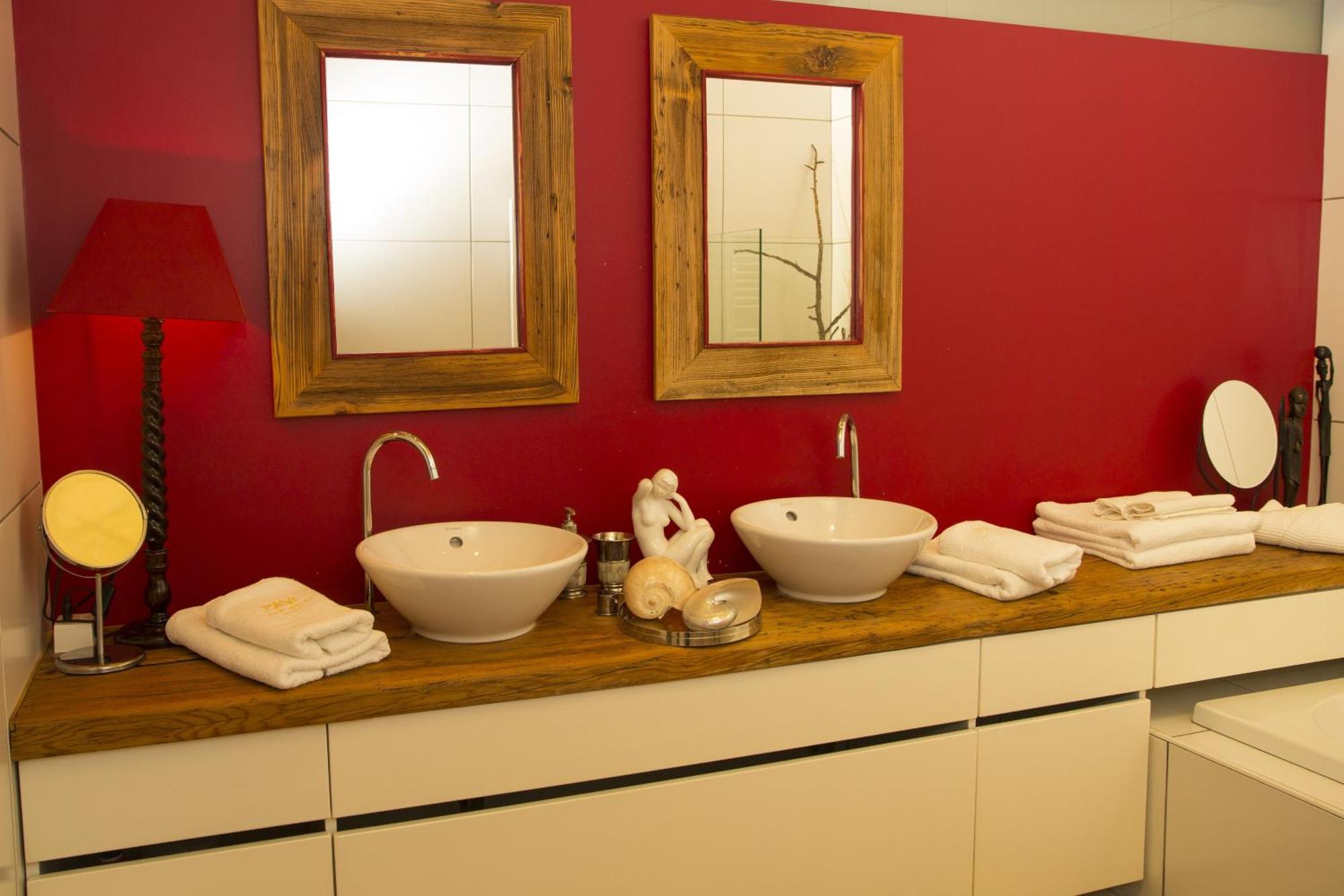 Pavi Apts Ljubljana - Private Rooftop Swimming Pool Δωμάτιο φωτογραφία