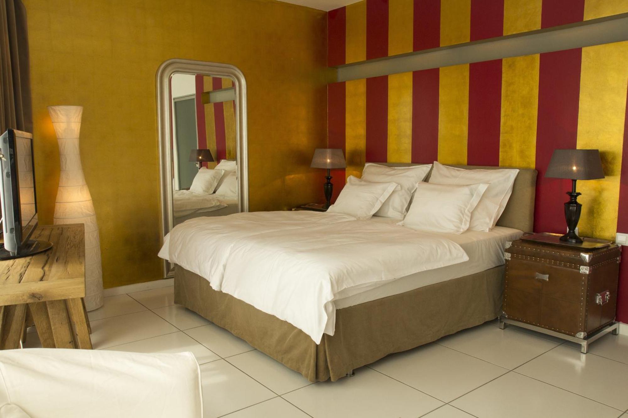Pavi Apts Ljubljana - Private Rooftop Swimming Pool Δωμάτιο φωτογραφία