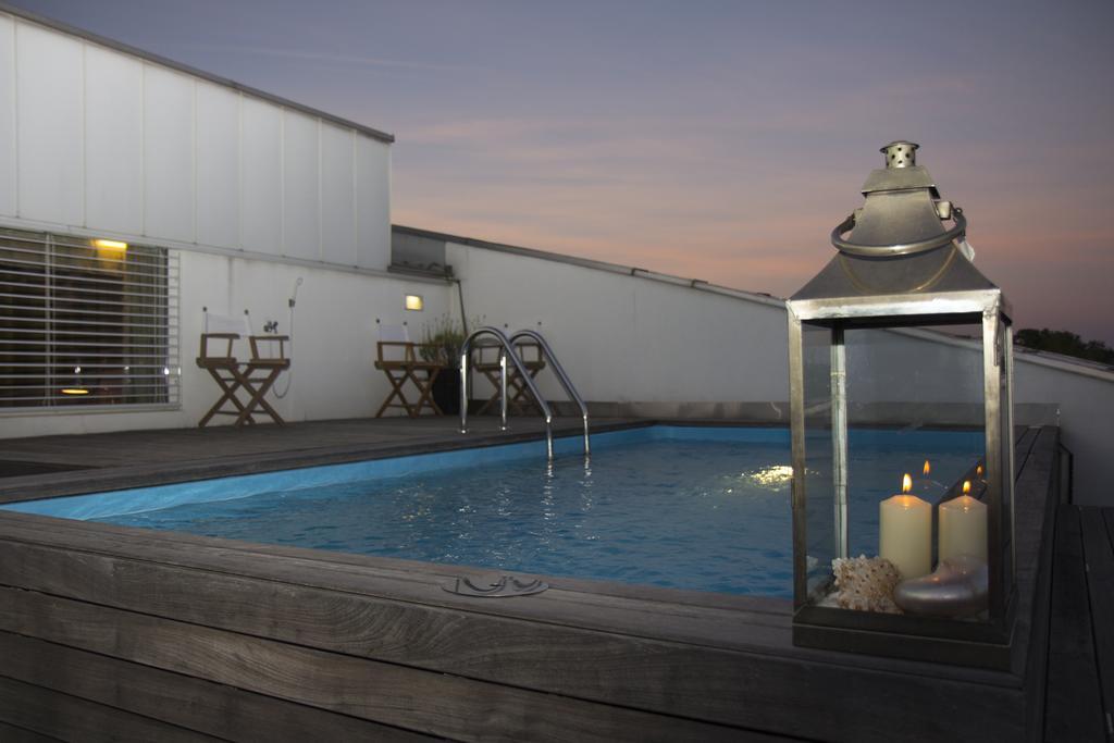 Pavi Apts Ljubljana - Private Rooftop Swimming Pool Δωμάτιο φωτογραφία