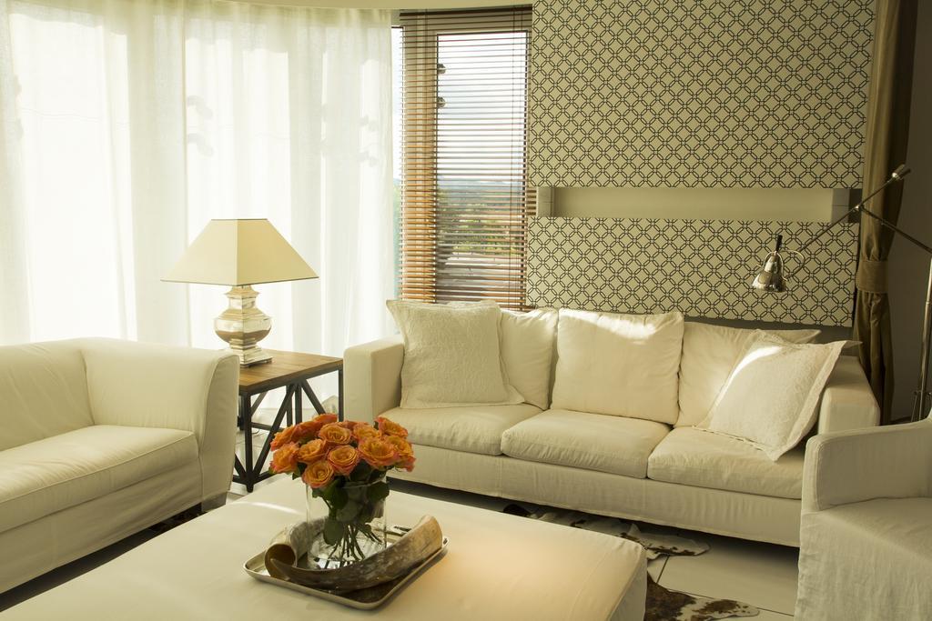 Pavi Apts Ljubljana - Private Rooftop Swimming Pool Δωμάτιο φωτογραφία