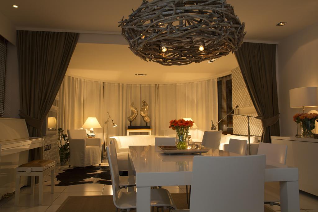 Pavi Apts Ljubljana - Private Rooftop Swimming Pool Δωμάτιο φωτογραφία